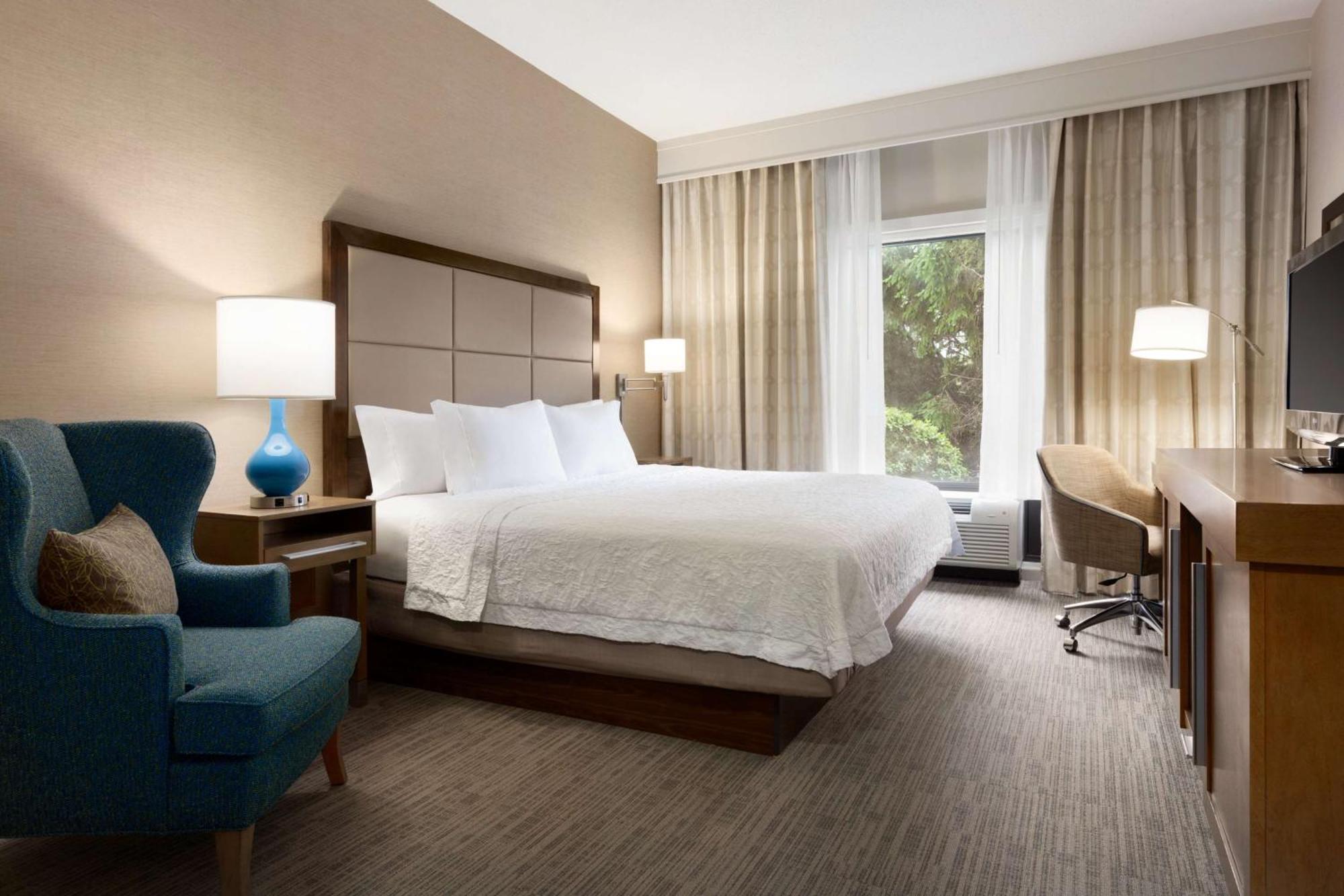 Hampton Inn Long Island-Brookhaven Farmingville Exterior photo