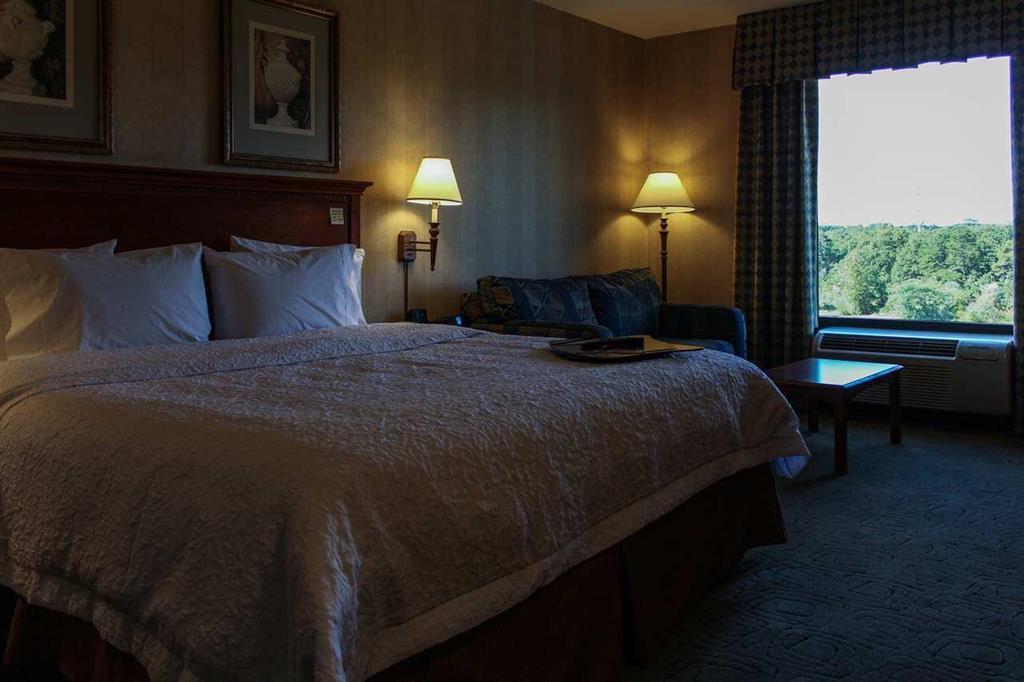 Hampton Inn Long Island-Brookhaven Farmingville Room photo