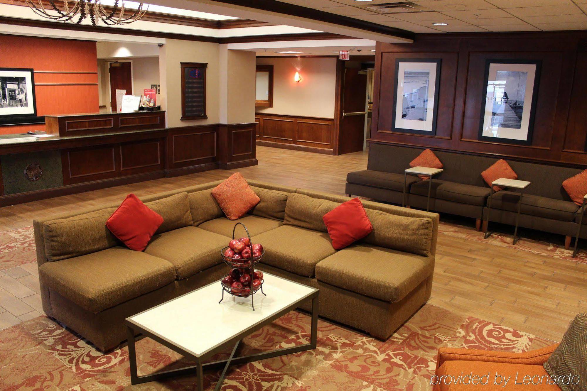 Hampton Inn Long Island-Brookhaven Farmingville Exterior photo
