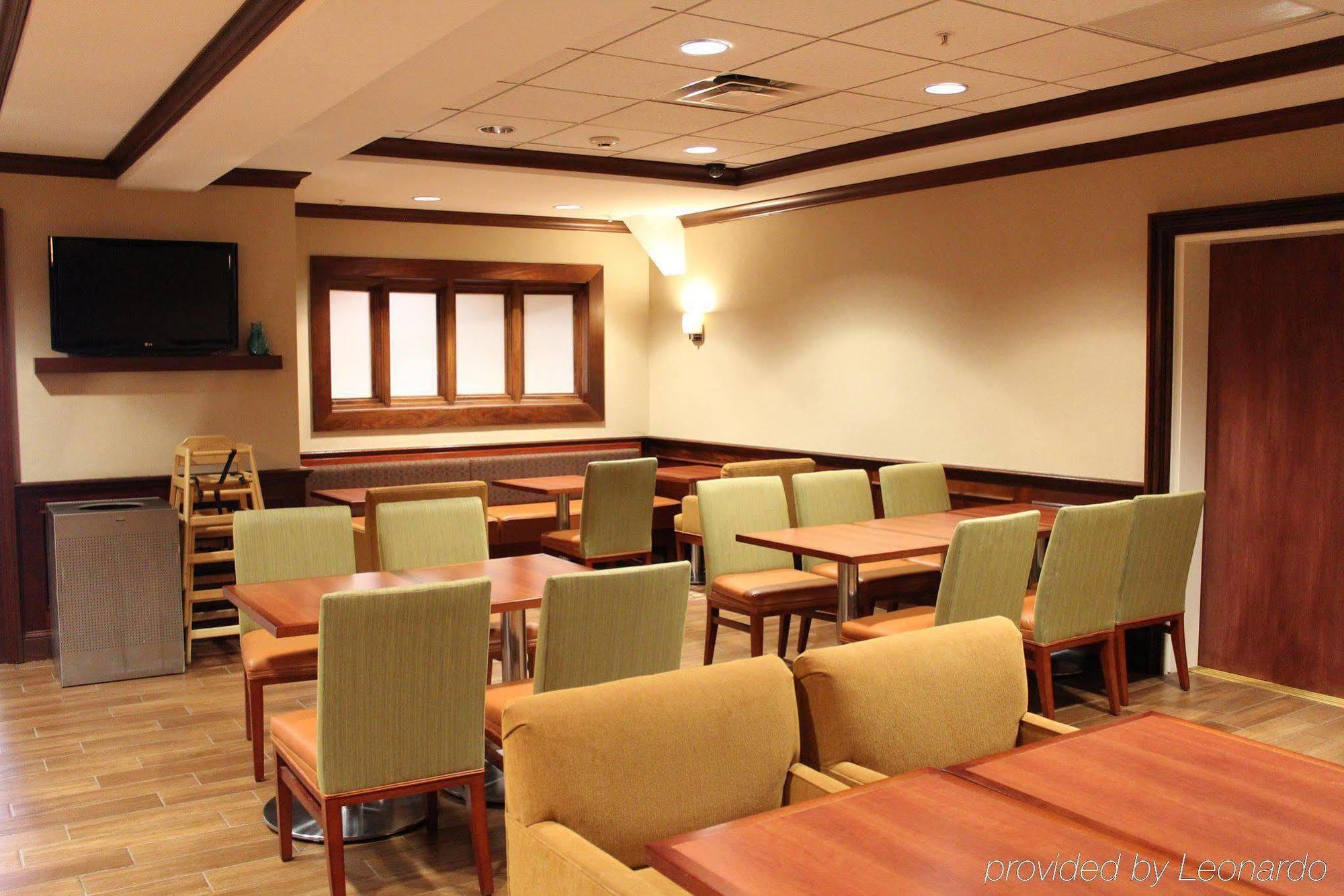 Hampton Inn Long Island-Brookhaven Farmingville Exterior photo